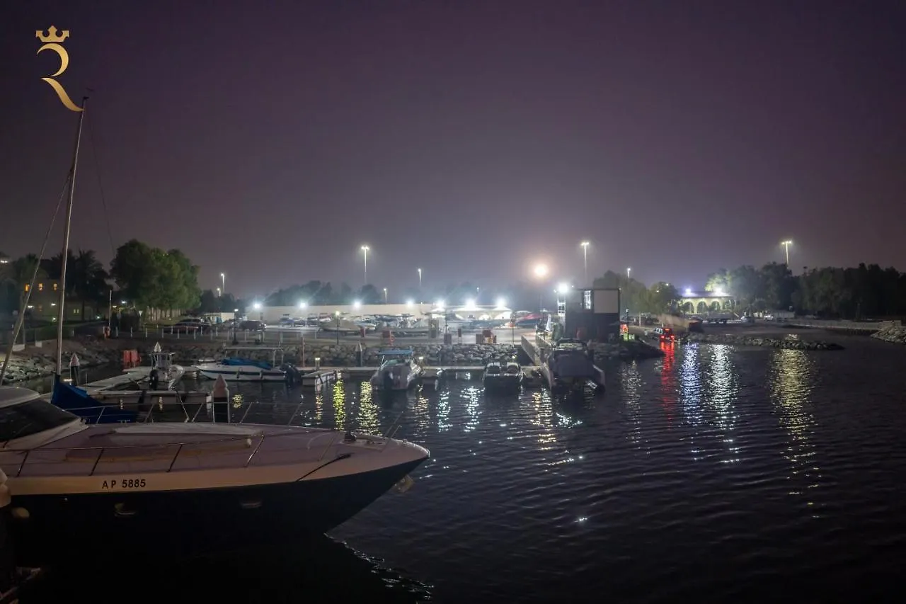 A Serene Getaway Loloa Pleasure Houseboat Apartman Abu Dzabi